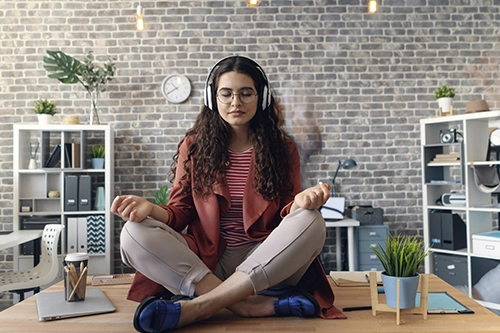 ¿Qué motiva al talento joven?